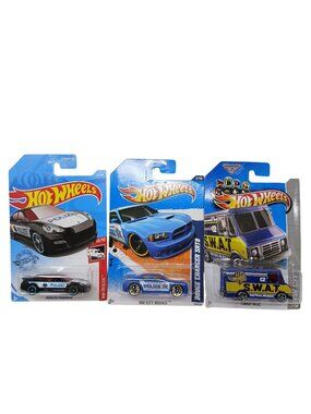 3 Hot Wheels Polizei Panamera Dodge Charger S.W.A.T. Police NEW #D-22